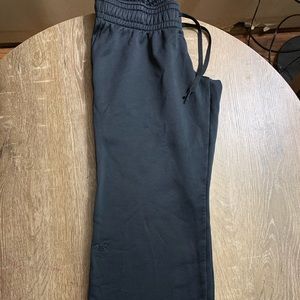 Under armour fleece sweat pants